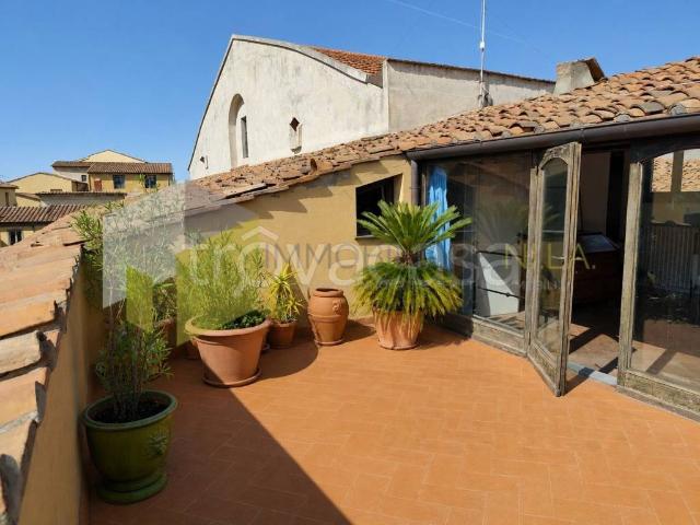 Casa indipendente in vendita a Pisa, Santa Maria