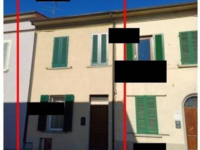 Casa indipendente in vendita a Pistoia PT