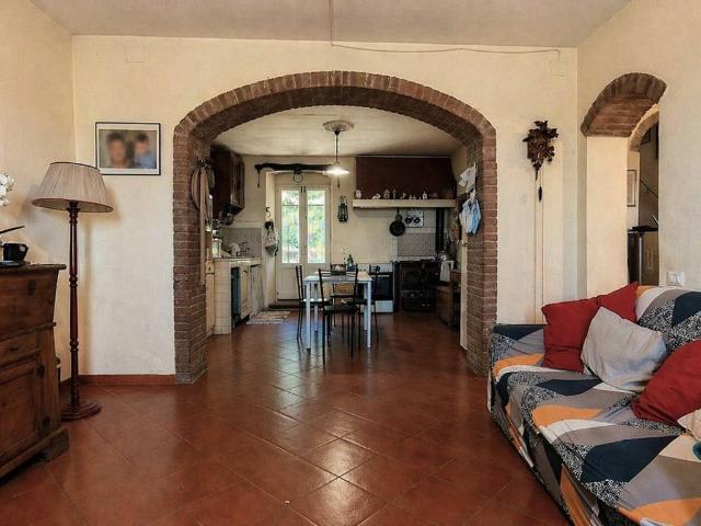 Casa indipendente in vendita a Pistoia PT