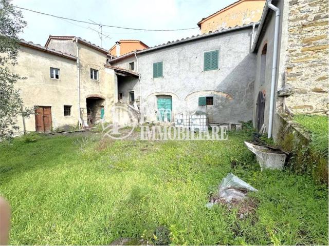 Casa indipendente in vendita a Pistoia PT
