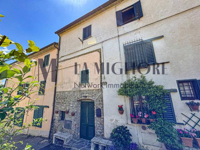Casa indipendente in vendita a Pistoia PT
