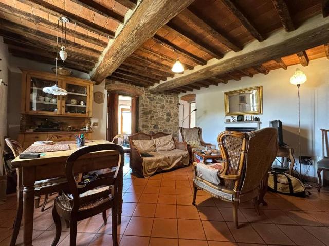 Casa indipendente in vendita a Pistoia PT