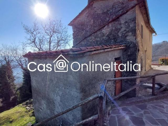 Casa indipendente in vendita a Pistoia PT