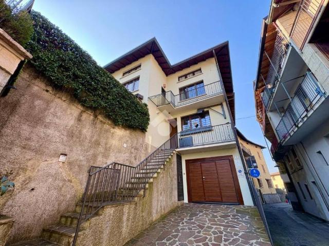 Casa indipendente in vendita a Pradalunga BG