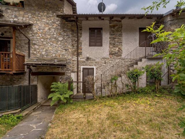Casa indipendente in vendita a Pradleves CN