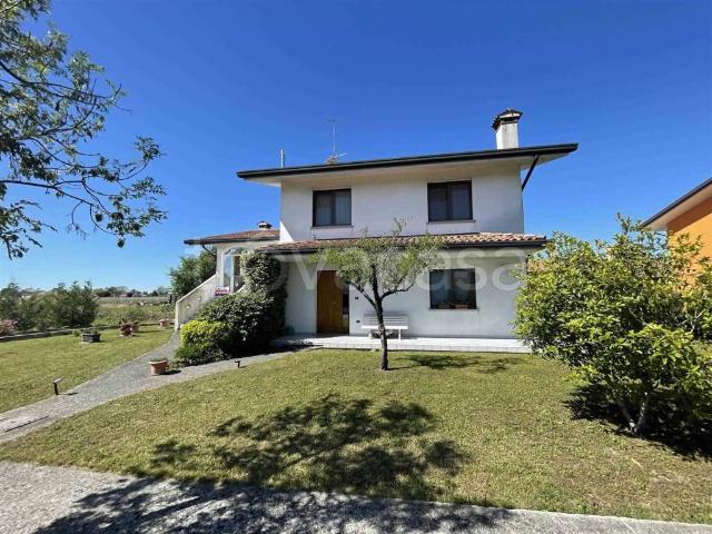 Casa indipendente in vendita a Pramaggiore via Puccini, 52
