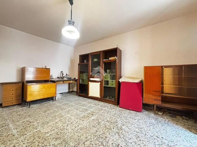Casa indipendente in vendita a Prato