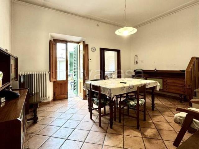 Casa indipendente in vendita a Prato, Maliseti