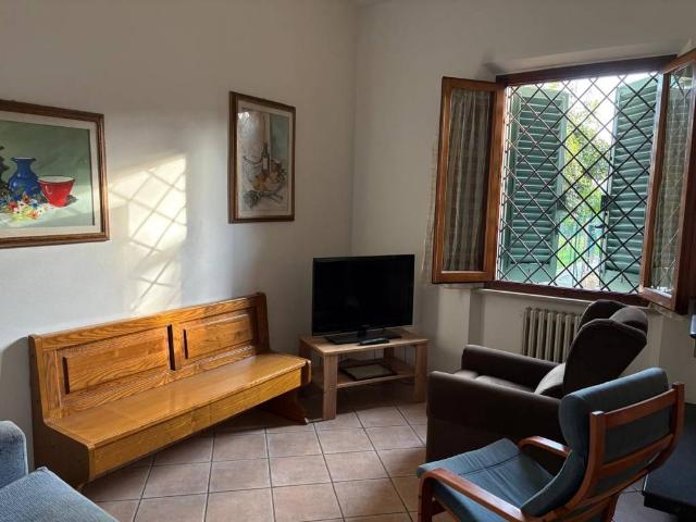 Casa indipendente in vendita a Prato PO
