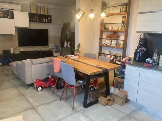 Casa indipendente in vendita a Prato PO