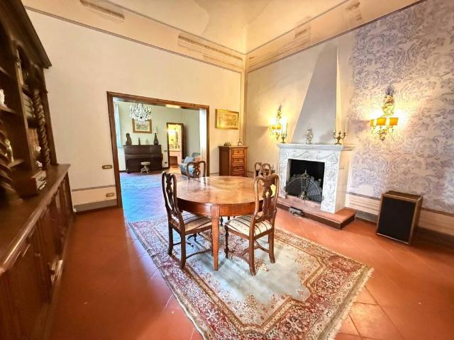 Casa indipendente in vendita a Prato PO