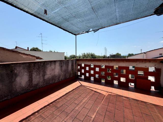 Casa indipendente in vendita a Prato PO