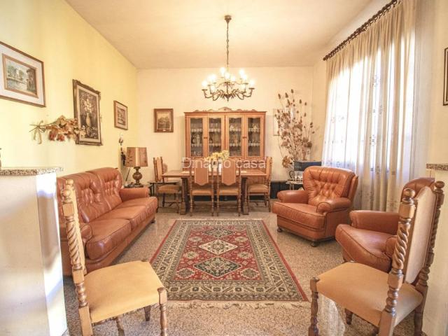 Casa indipendente in vendita a Prato PO
