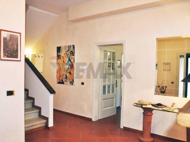 Casa indipendente in vendita a Prato PO