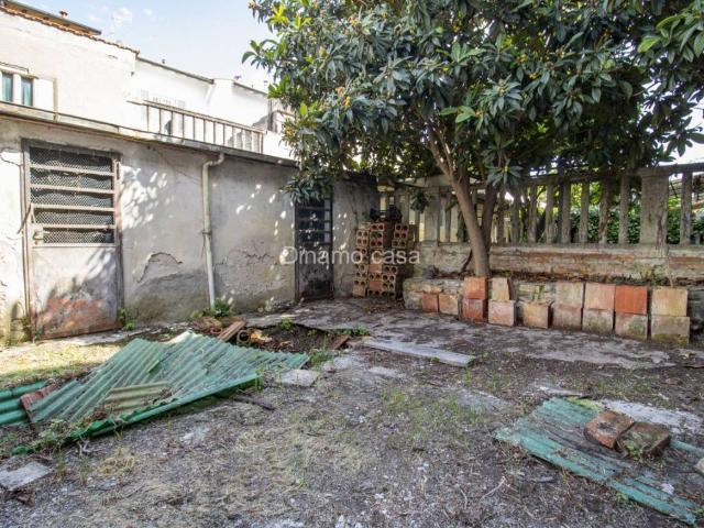Casa indipendente in vendita a Prato PO