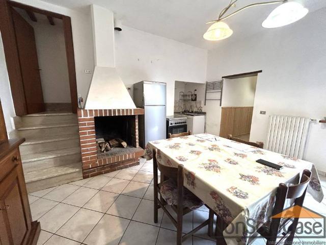 Casa indipendente in vendita a Prato PO