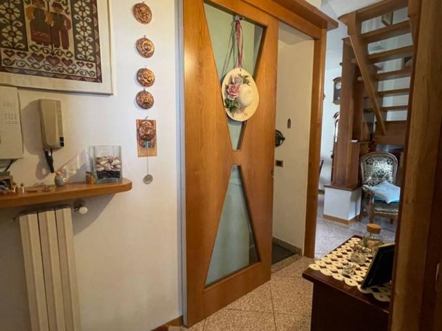 Casa indipendente in vendita a Prato PO