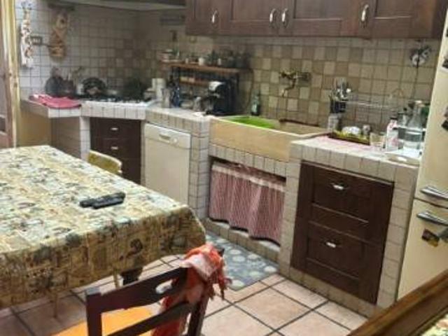 Casa indipendente in vendita a Prato PO