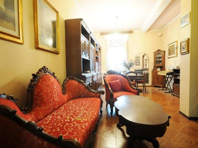 Casa indipendente in vendita a Prato PO
