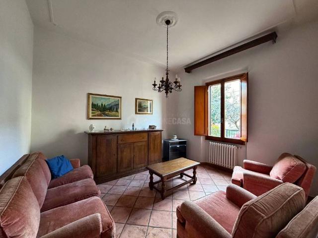 Casa indipendente in vendita a Prato PO