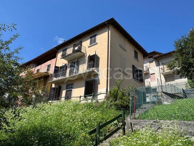Casa indipendente in vendita a Premolo via Ranica, 59