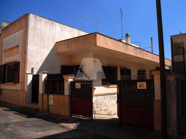 Casa indipendente in vendita a Presicce Acquarica LE