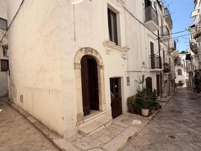 Casa indipendente in vendita a Putignano BA