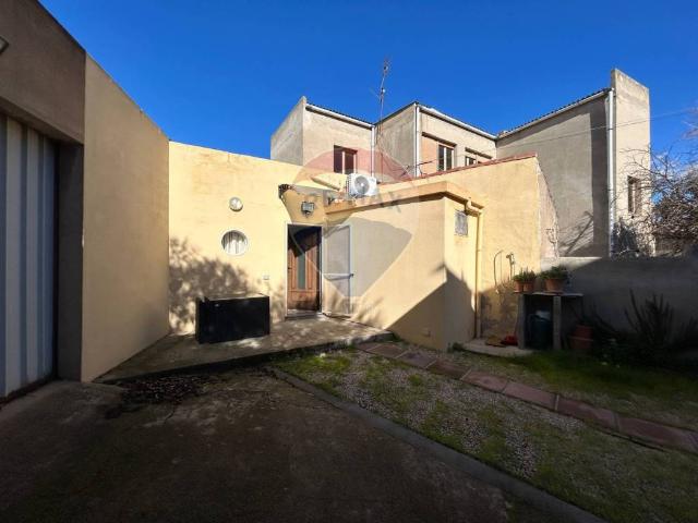 Casa indipendente in vendita a Pula CA