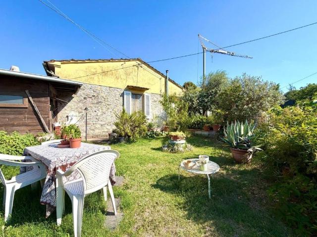 Casa indipendente in vendita a Quarrata PT