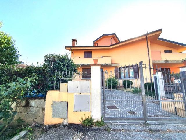 Casa indipendente in vendita a Quarrata PT