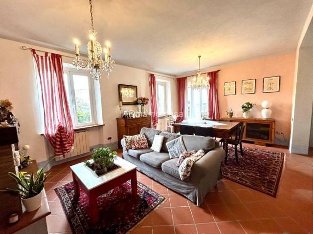 Casa indipendente in vendita a Quarrata PT