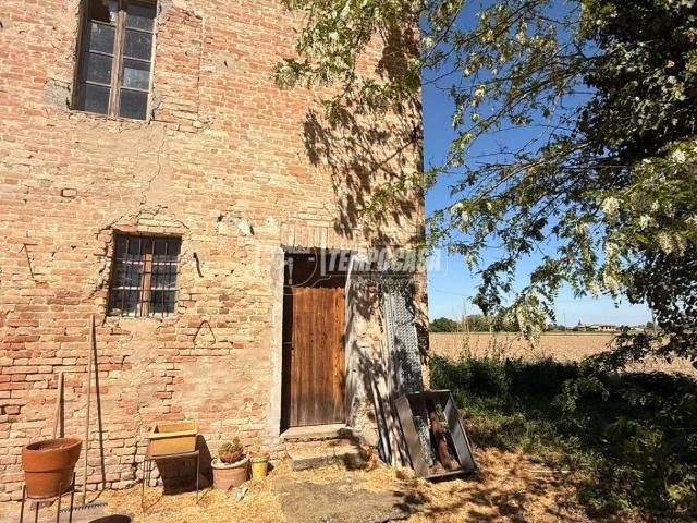 Casa indipendente in vendita a Rottofreno PC