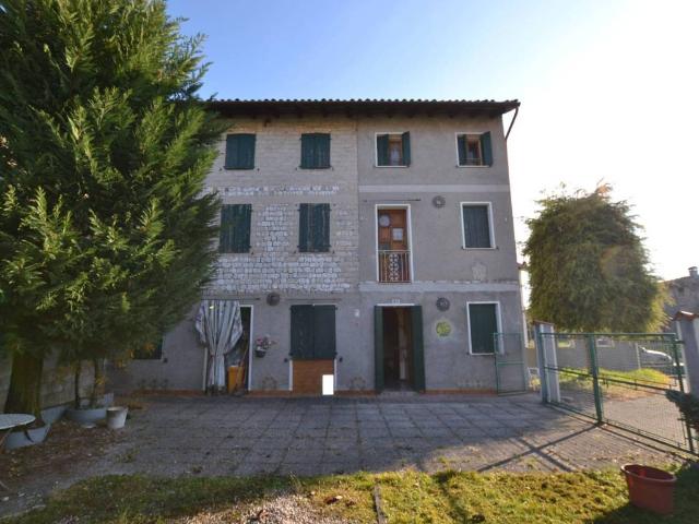 Casa indipendente in vendita a Roveredo in Piano PN
