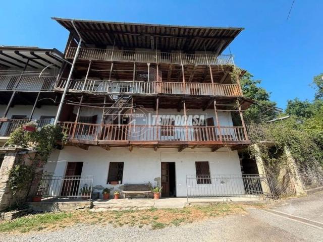 Casa indipendente in vendita a Rocca Canavese TO