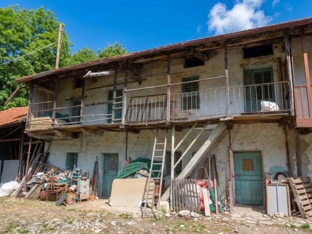 Casa indipendente in vendita a Rocca Canavese TO