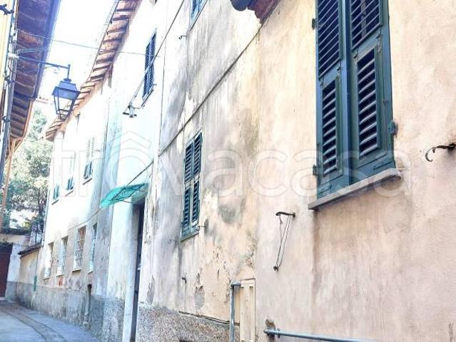 Casa indipendente in vendita a Rocca Grimalda via Roma