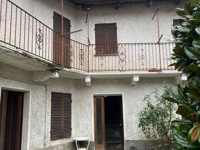 Casa indipendente in vendita a Rocca d'Arazzo