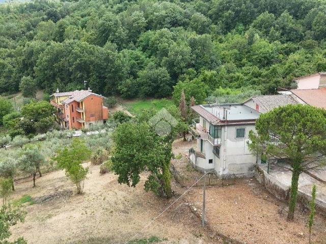 Casa indipendente in vendita a Roccabascerana AV