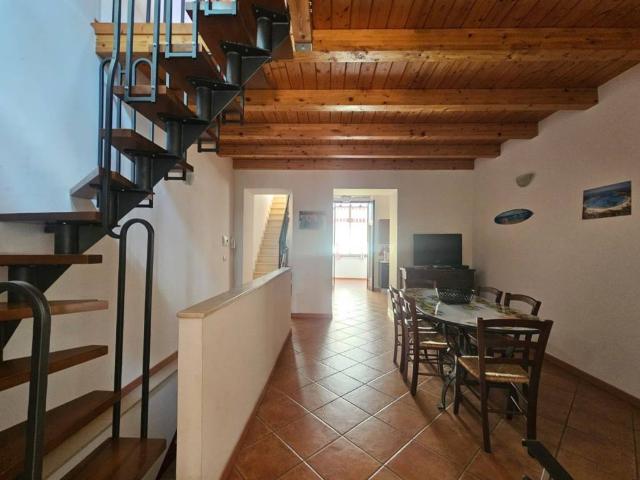 Casa indipendente in vendita a Roccalumera ME