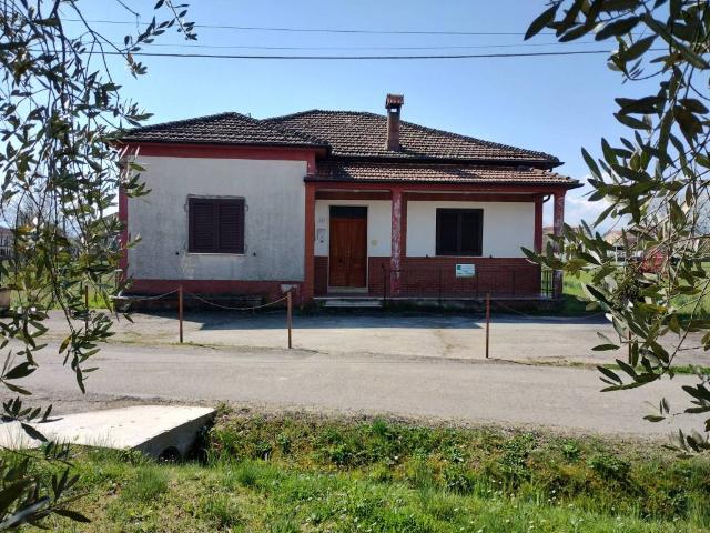 Casa indipendente in vendita a Roccasecca FR