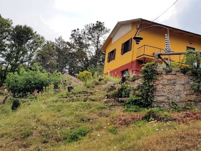 Casa indipendente in vendita a Roccastrada GR