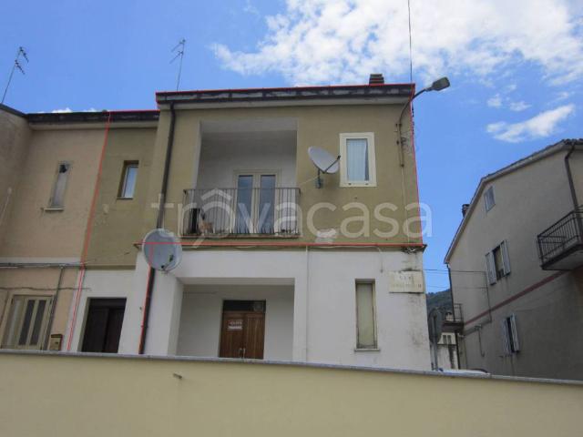 Casa indipendente in vendita a Roio del Sangro via Borgo Nuovo, snc