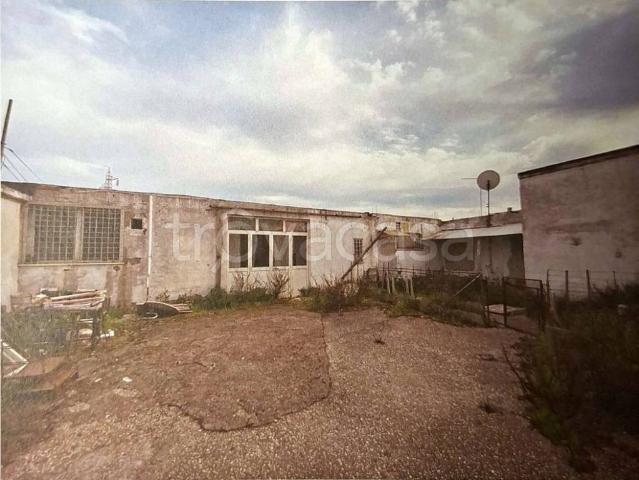 Casa indipendente in vendita a Roma via Castellinaldo, 16, Piana del Sole