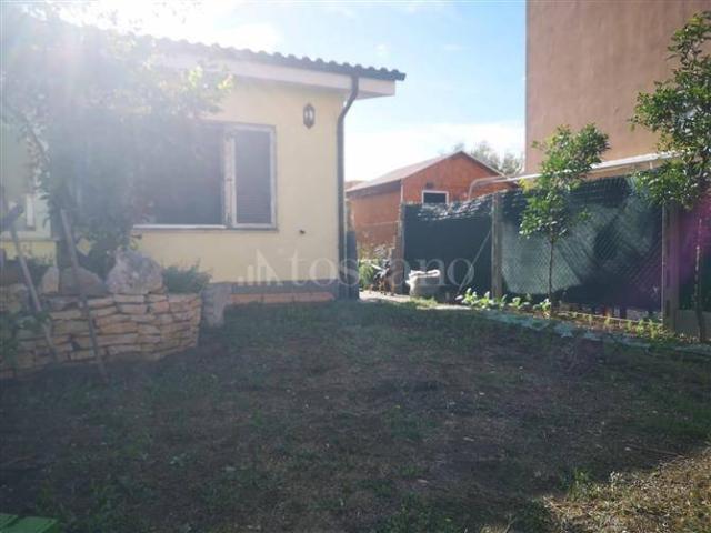Casa indipendente in vendita a Roma RM