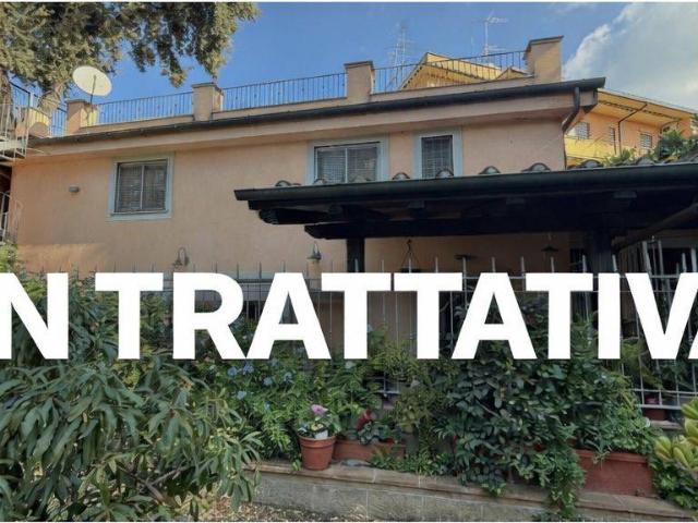 Casa indipendente in vendita a Roma RM