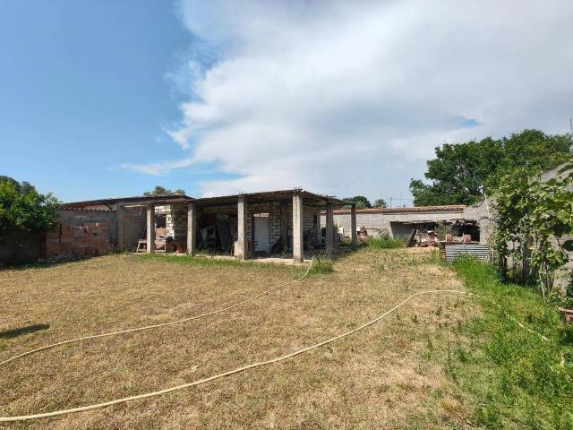 Casa indipendente in vendita a Roma RM