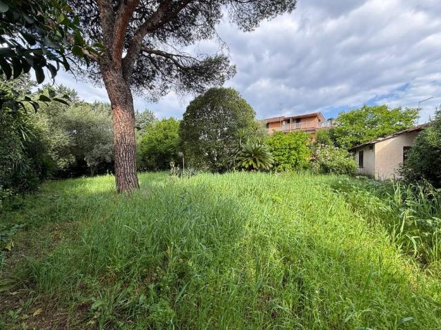 Casa indipendente in vendita a Roma RM