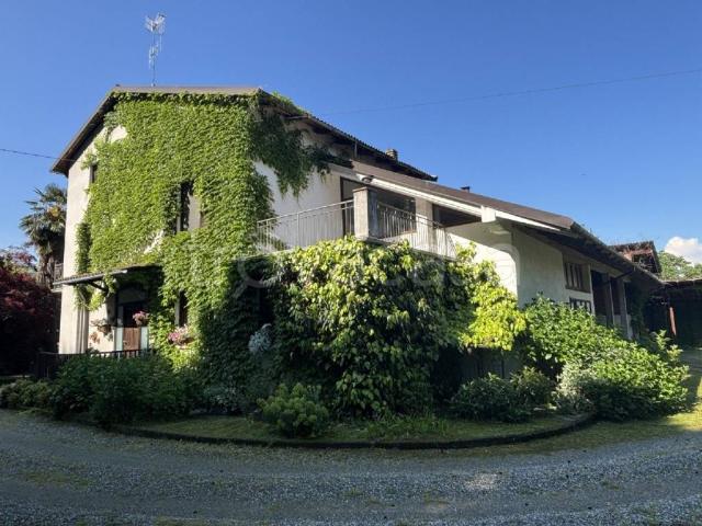 Casa indipendente in vendita a Romano Canavese via Risorgimento
