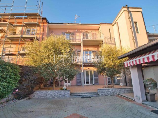 Casa indipendente in vendita a Romentino NO