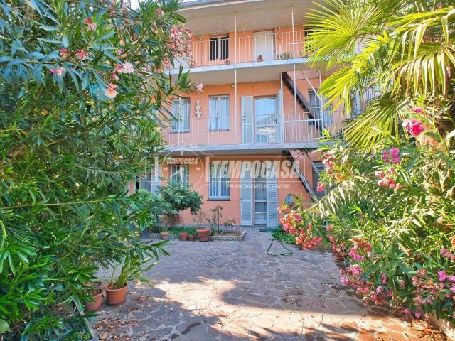 Casa indipendente in vendita a Romentino NO